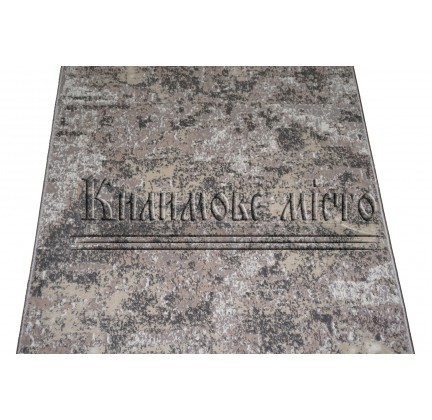 Синтетична килимова доріжка LEVADO 03889B L.GREY/BEIGE - высокое качество по лучшей цене в Украине.